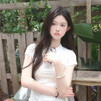大青树下